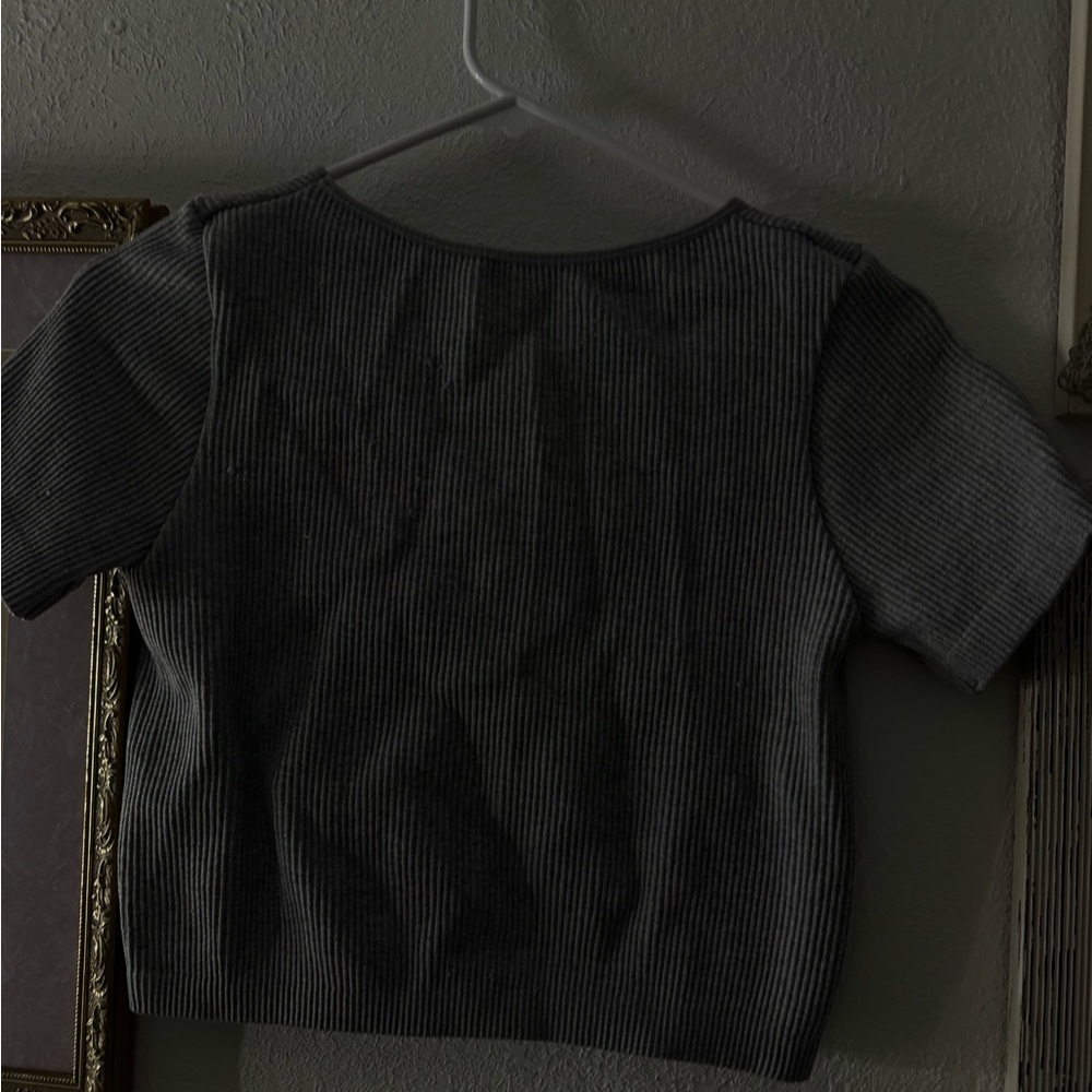 Gray Short Sleeve Ribbed Top - Picture 3 of 3